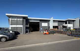 High profile, high spec industrial