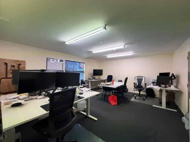 High Profile, High Spec Industrial