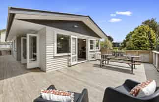 49A Waiwaka Terrace, Strandon