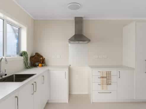 347 Nelson Road, Riverdale