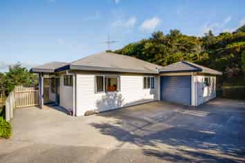 18A Bowes Crescent, Strathmore Park