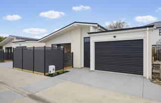 5/17 Clark Street, Levin