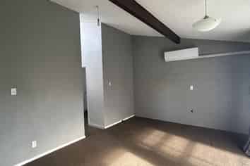 6 Westmere Place, Takaro