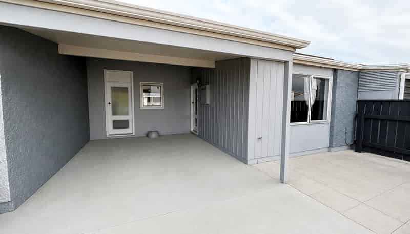 6 Westmere Place, Takaro