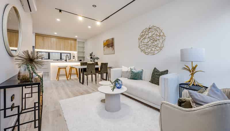 18E Bradbury Road, Botany Downs