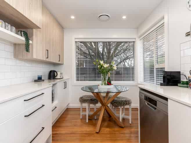 95 Springs Road, Hornby