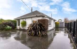 95 Springs Road, Hornby