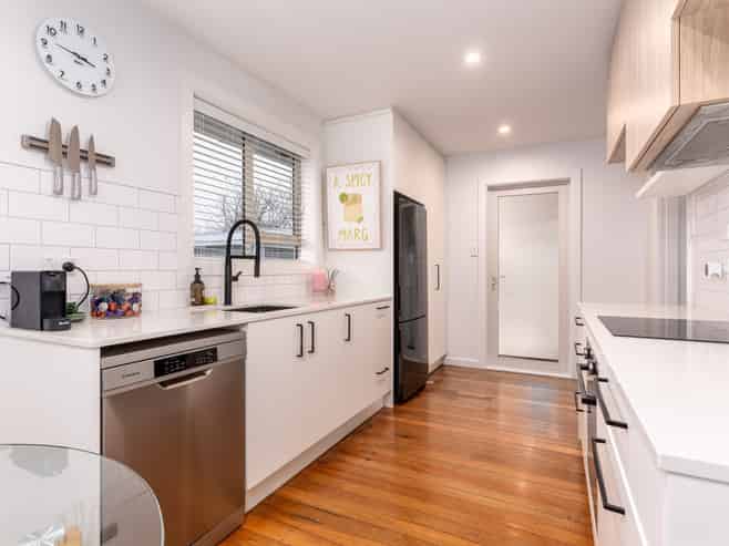 95 Springs Road, Hornby