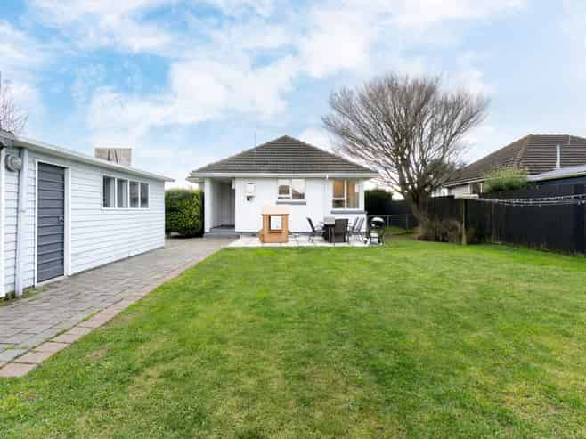 95 Springs Road, Hornby