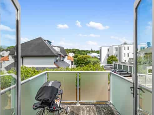 4/2b Atkin Ave, Mission Bay
