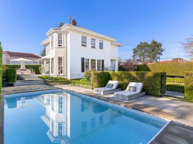 37 Gladstone Road, Parnell