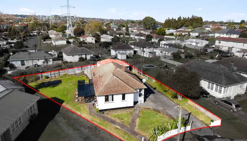 7 Sutcliffe Place, Otara