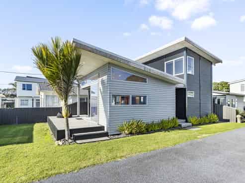 29 Third Avenue, Urenui