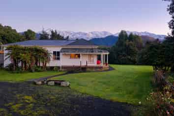 121 Lovers Lane, Kaikoura