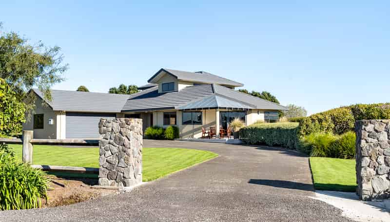 74 Koru Road, Omata