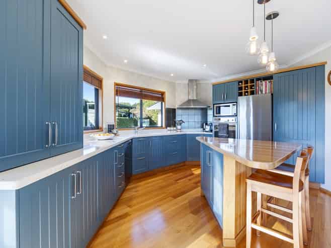 74 Koru Road, Omata