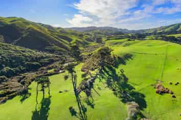 609 Ohariu Valley Road, Ohariu