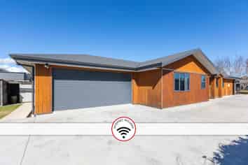 15A Carthew Street, Okato