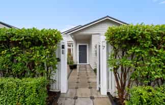7 Joll Street, Karori
