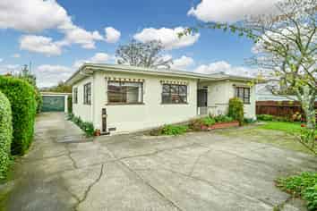 6/37 Middle Road, Havelock North