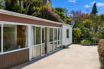8A Queen Street, North Dunedin