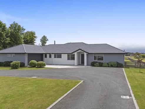 14 Heatherlea West Road, Levin