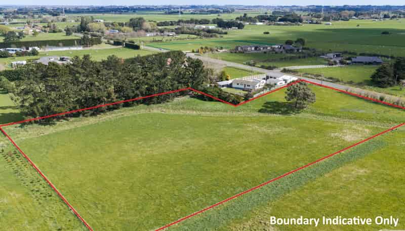 4 Tirohanga Lane, Aorangi
