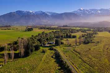 121 Lovers Lane, Kaikoura
