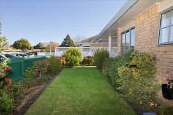 3A Esme Place, Matua