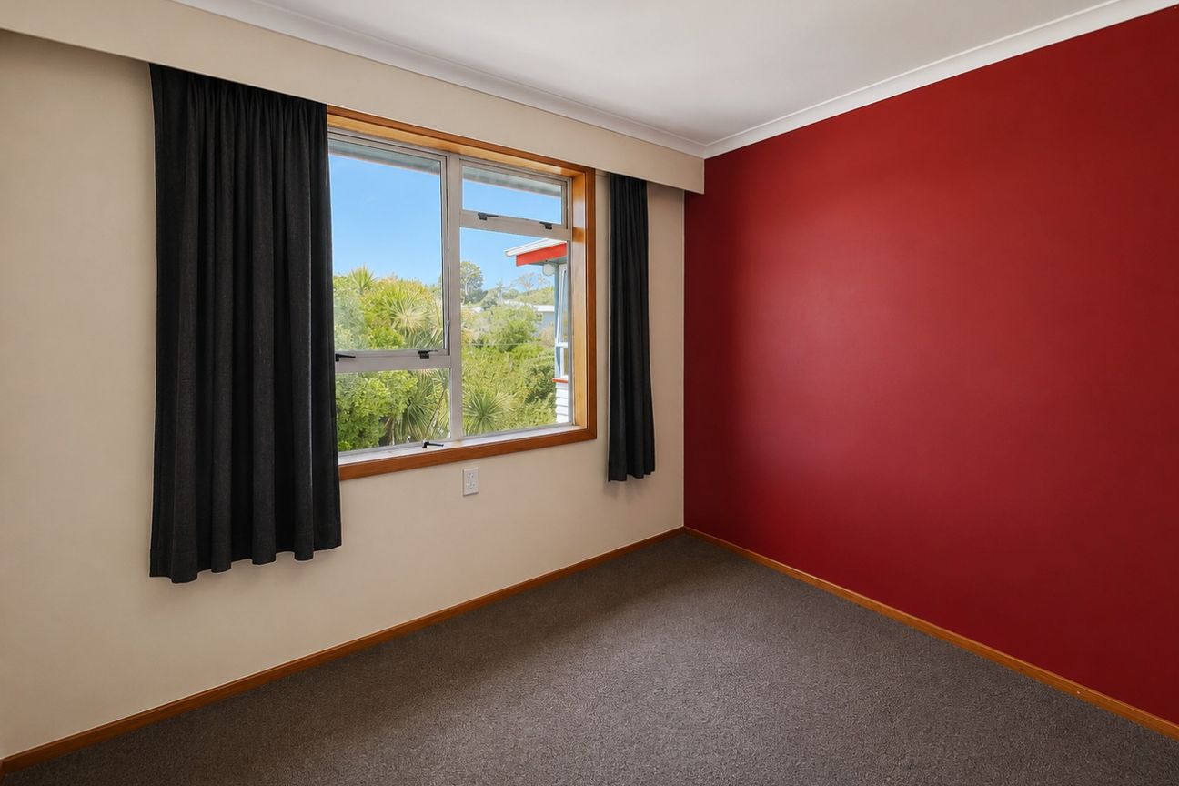 Elevated Three Bedroom Home - Więcej