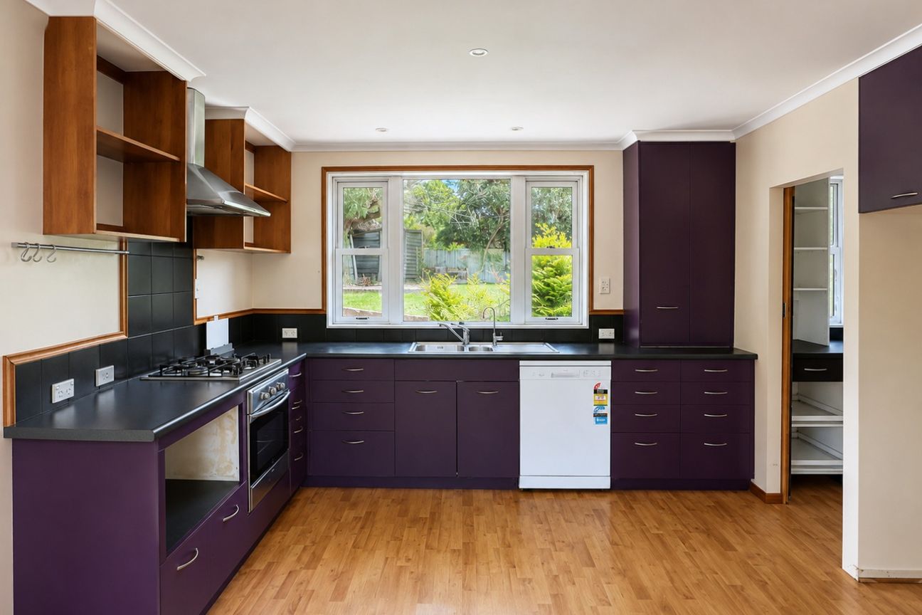Elevated Three Bedroom Home - Widok 4