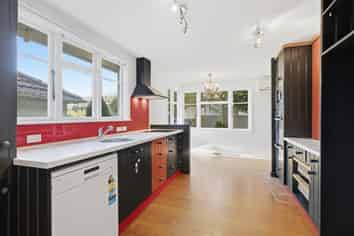 145 Langdons Road, Northcote