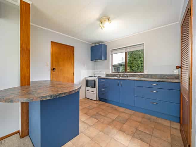 21 Sandstrom Grove, Feilding