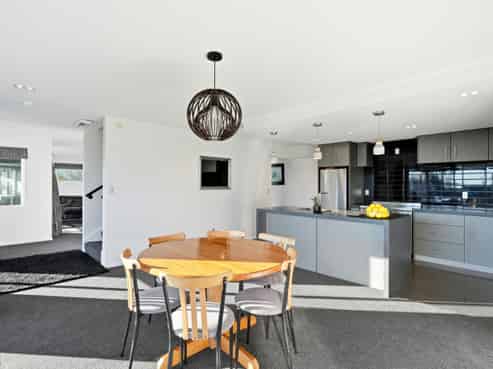 142 Cavendish Road, Casebrook