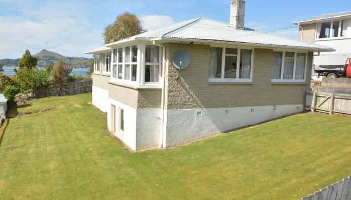 9 Springdon Avenue, Sawyers Bay