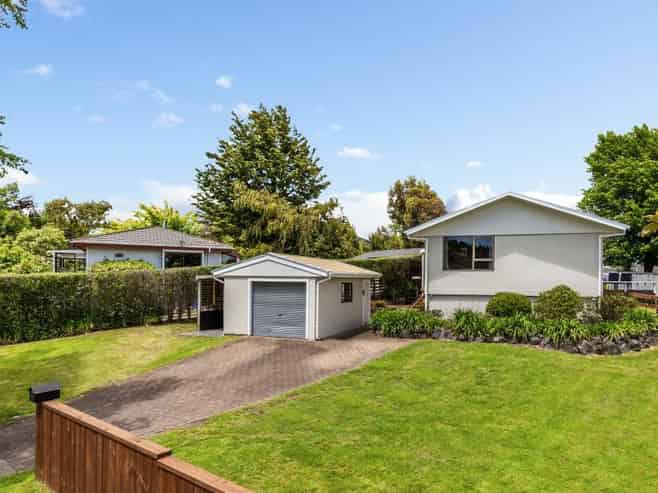 11 Greenwich Street, Richmond Heights