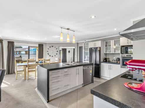 19 Okoroire Street, Tirau