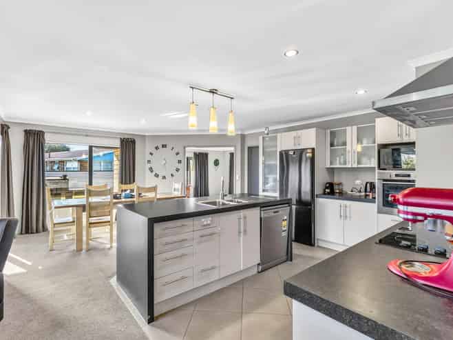 19 Okoroire Street, Tirau
