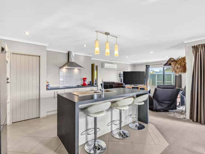 19 Okoroire Street, Tirau