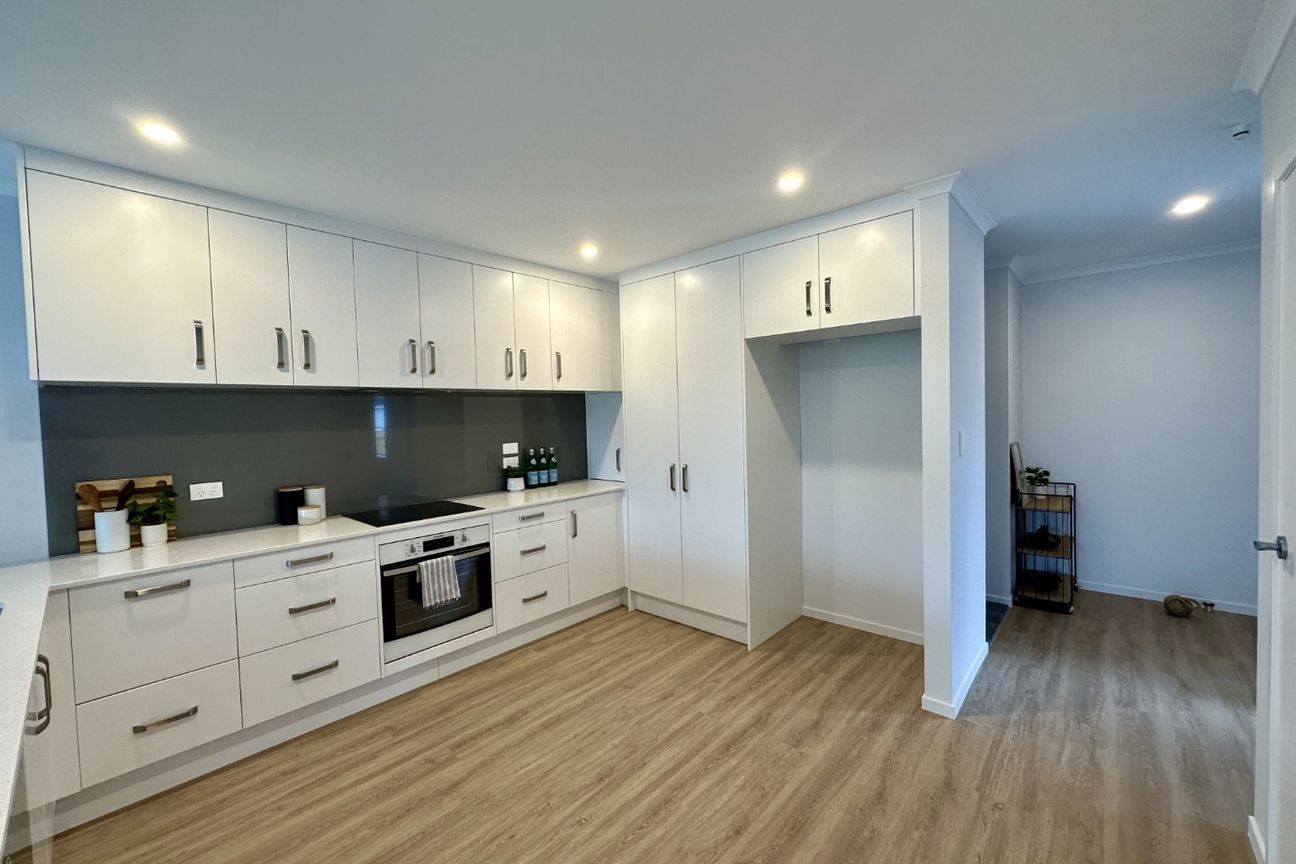 Lush Executive Living in Prime Central Location - Widok 2