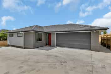 315a Western Hills Drive, Avenues