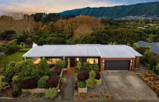 3 Te Heke Place, Waikanae