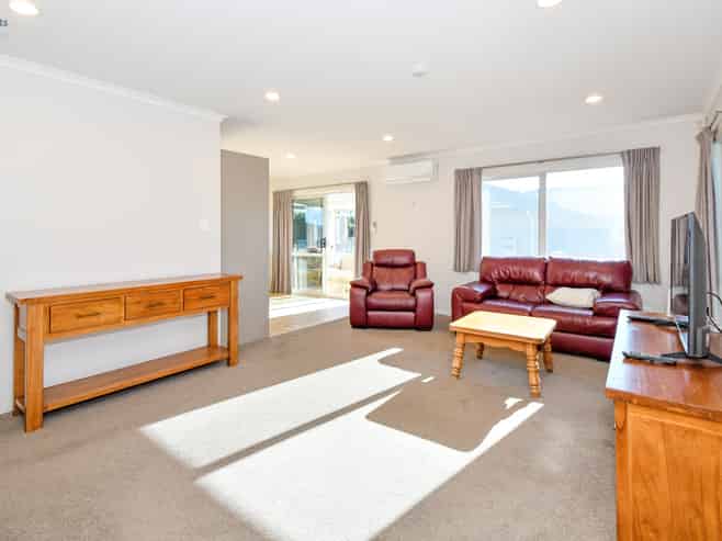 21a/8 Village Place, Tuakau