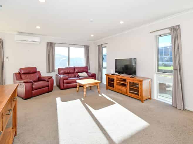 21a/8 Village Place, Tuakau