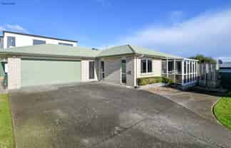 21a/8 Village Place, Tuakau