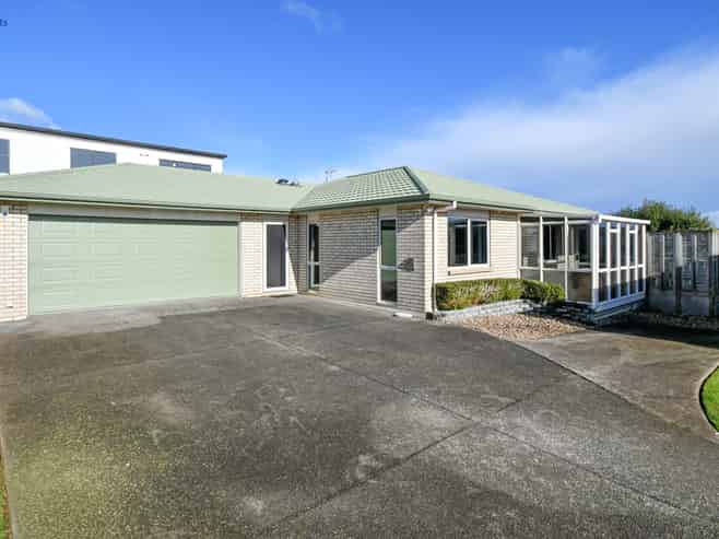 21a/8 Village Place, Tuakau