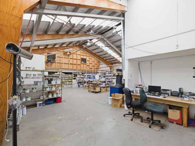 High profile, functional commercial space