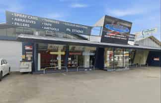 High profile, functional commercial space