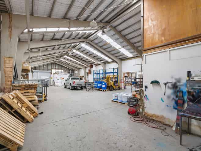 High profile, functional commercial space