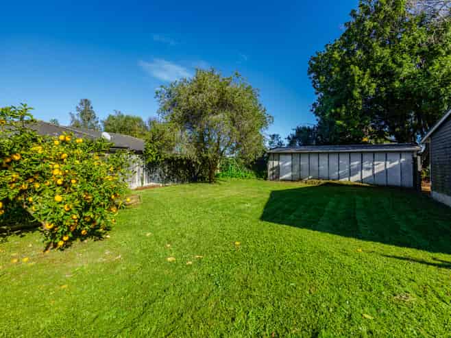 64 Beach Road, Pahurehure